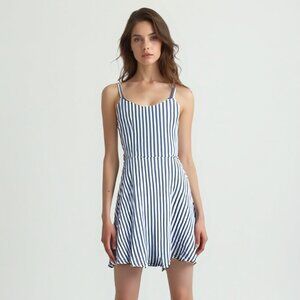 💕 Old navy Blue and White Striped Women's Dress L